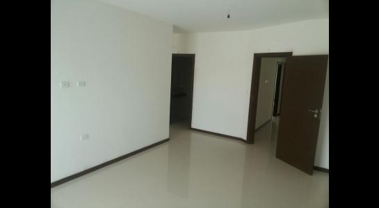 Casa en Entre 2do y 3er anillo Norte en Santa Cruz de la Sierra 3 dormitorios 5 baños 2 parqueos Foto 5