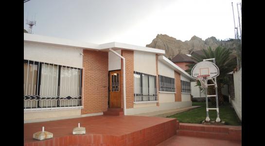 Casa en VentaCerca a la Iglesia Foto 2
