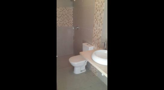 Casa en VentaCondominio Marsella Km 9 entrando por la Av.Banzer Foto 4