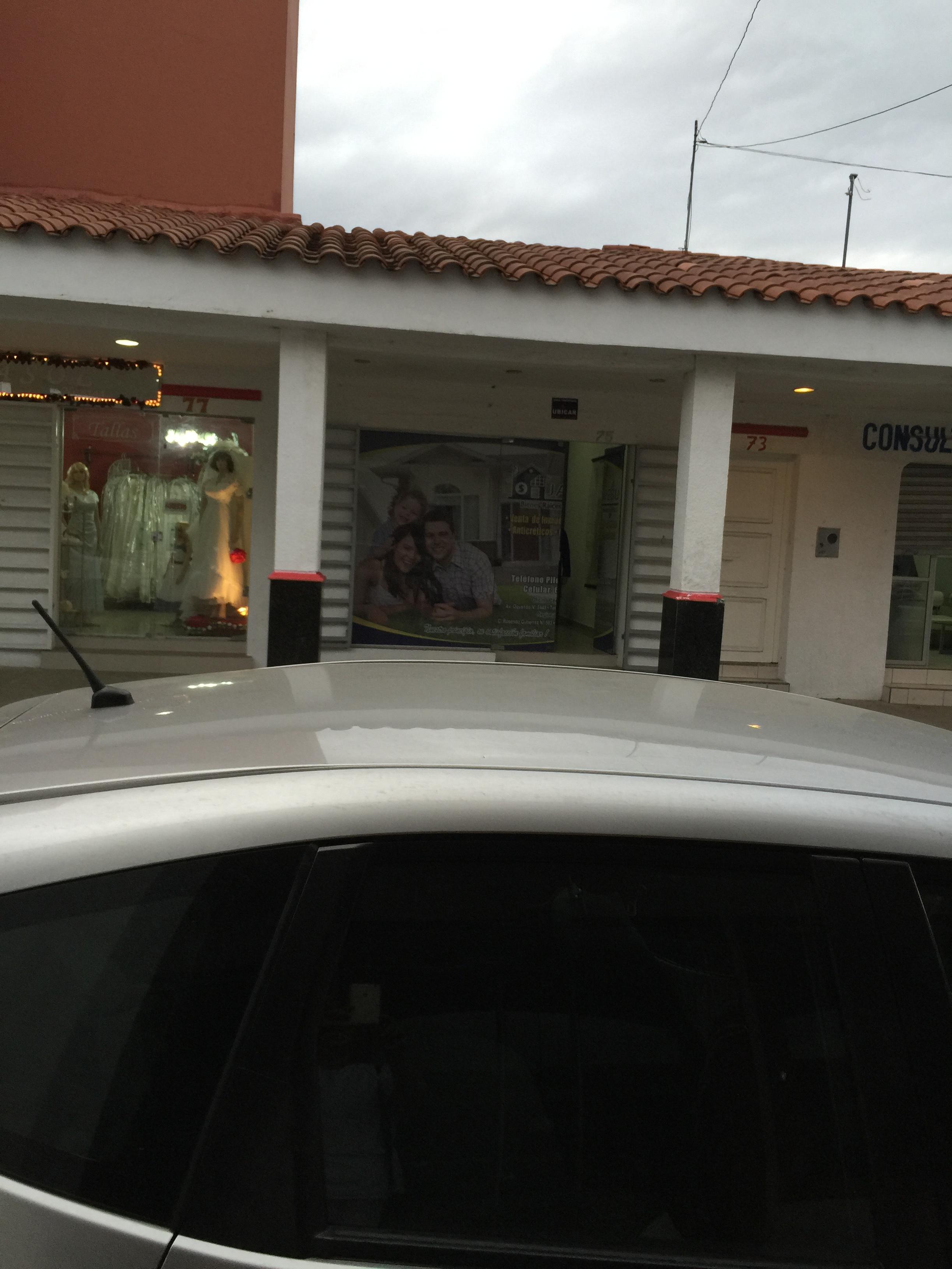 Calle suarez de figueroa esquina independencia a 1 cuadra de la plaza 24 de septiembre