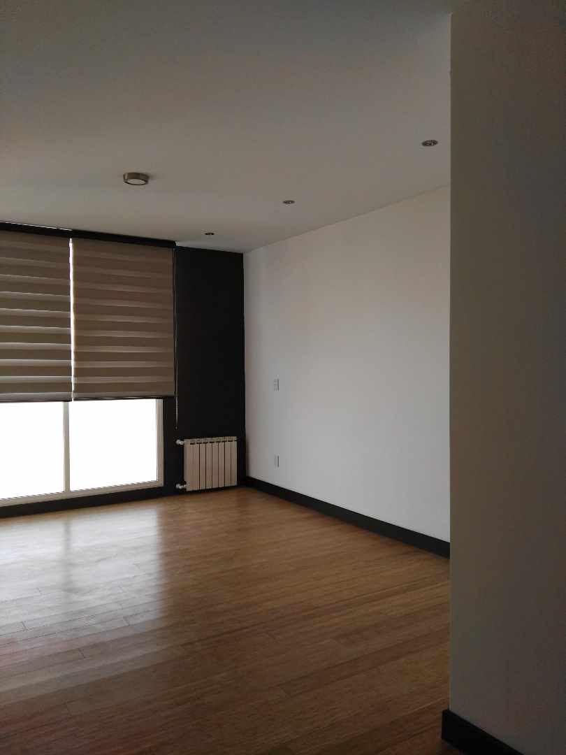 Departamento en Calacoto en La Paz 2 dormitorios 4 baños 2 parqueos Foto 2