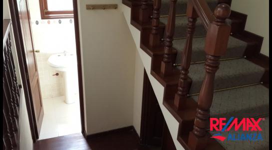 Casa en VentaCalle Los Molles, esq. Jacarandá. Barrio Irlandés (Zona Muyurina). 4 dormitorios 3 baños 2 parqueos Foto 15