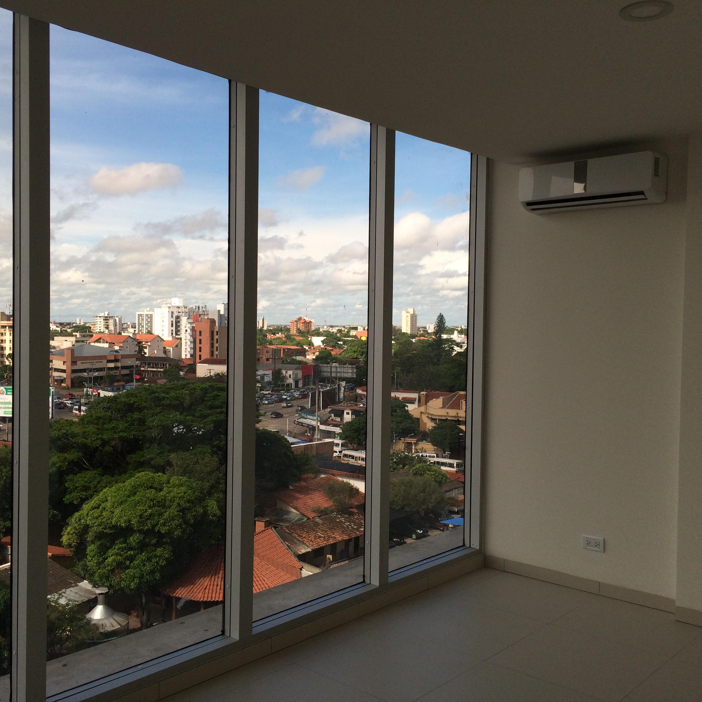 Oficina EDIFICIO TOP CENTER
AV. BENI entre 1º y 2º anillo Foto 12