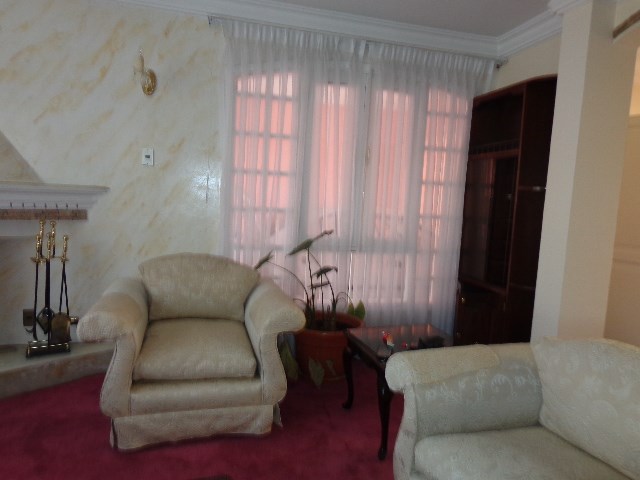 Casa Calle 1 Nº 140 achumani bajo, se ingresa por la 17 de calacoto Foto 14