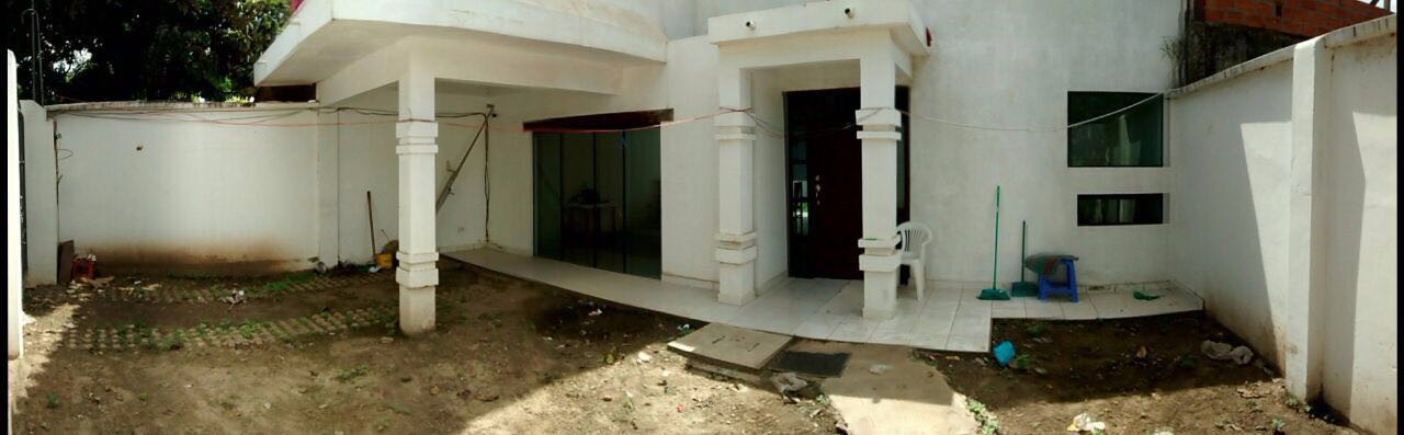 Casa en Entre 6to y 7mo anillo Norte en Santa Cruz de la Sierra 3 dormitorios 4 baños 1 parqueos Foto 1