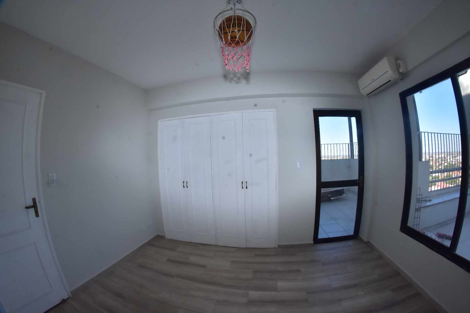 Departamento Segundo Anillo y avenida Paragua calle Riquio  Foto 4