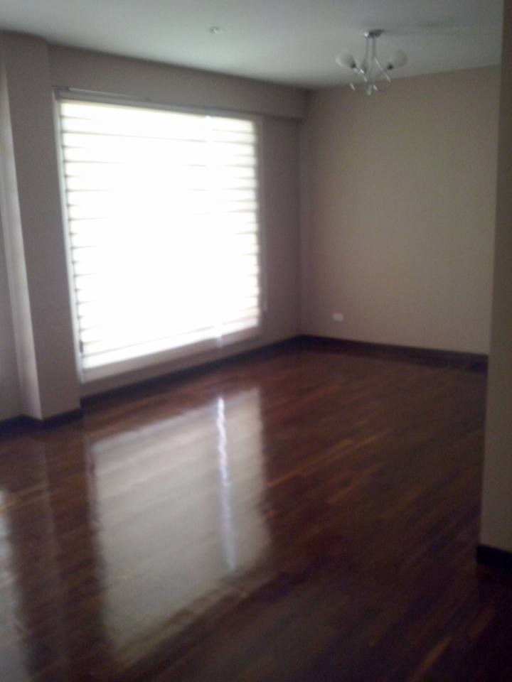 Departamento en AlquilerAv fuerza naval Foto 13