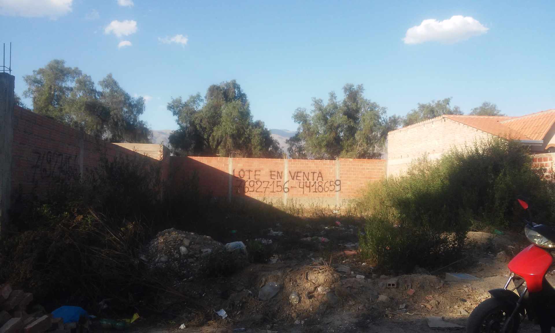 Terreno en VentaKm 9 Blanco Galindo a una cuadra de las Rieles, tras deposito de Coca Cola  Foto 1