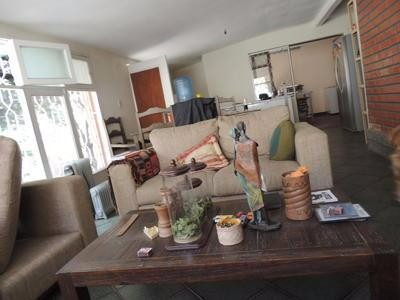 Casa en VentaVENDO CASA SOBRE 371 METROS CONSTRUIDO A MEDIA CUADRA DE LA AV. SIMON LOPEZ  Foto 3