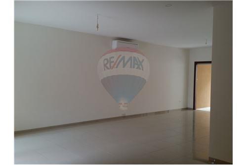 Casa en Alquiler4to Anillo - Radial 26, C/ # 2 5 dormitorios 3 baños  Foto 5