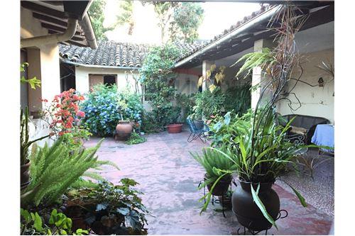 Casa Calle Murrillo 275 Foto 4