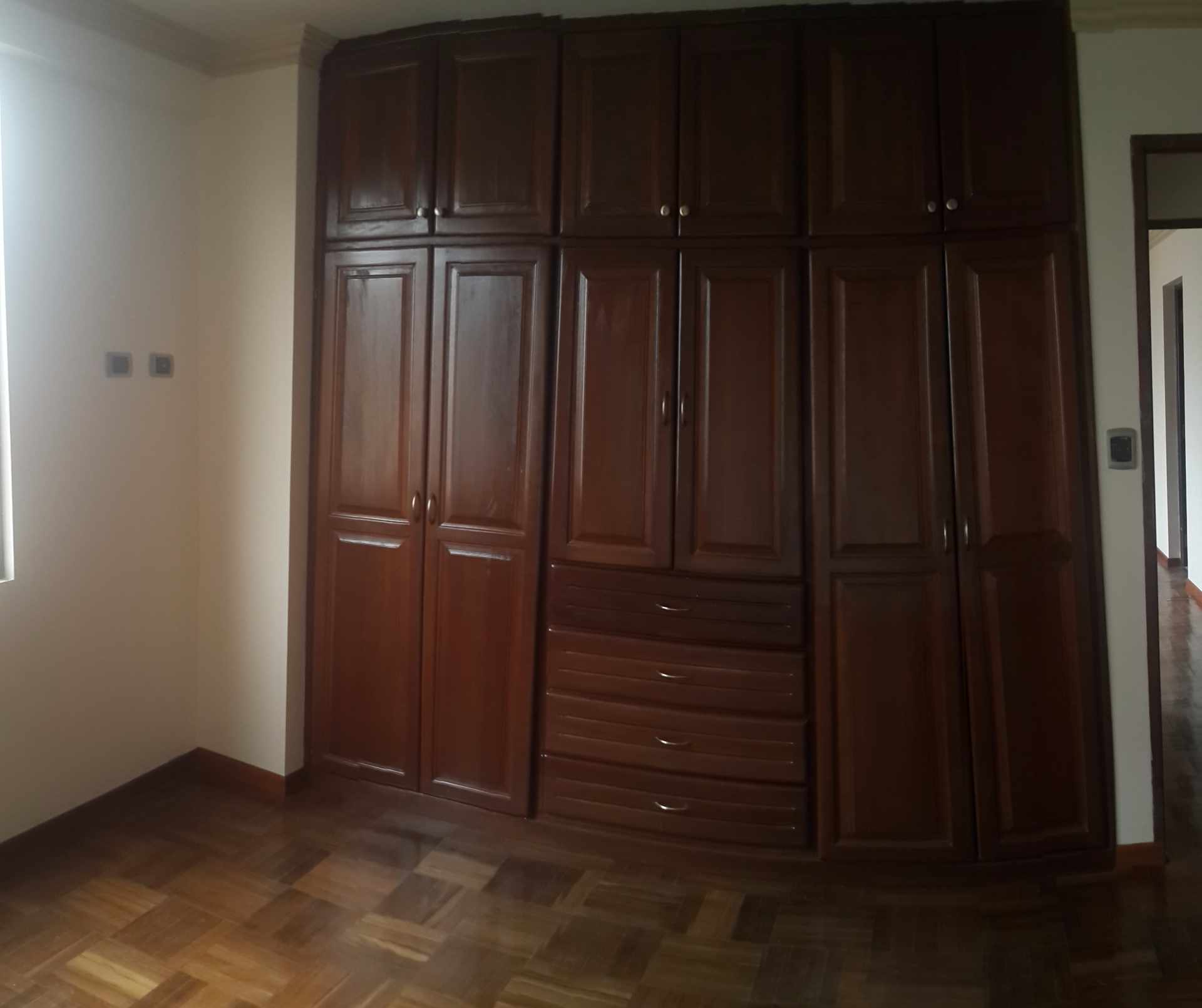 Departamento en VentaPacieri 3 dormitorios 2 baños 1 parqueos Foto 6