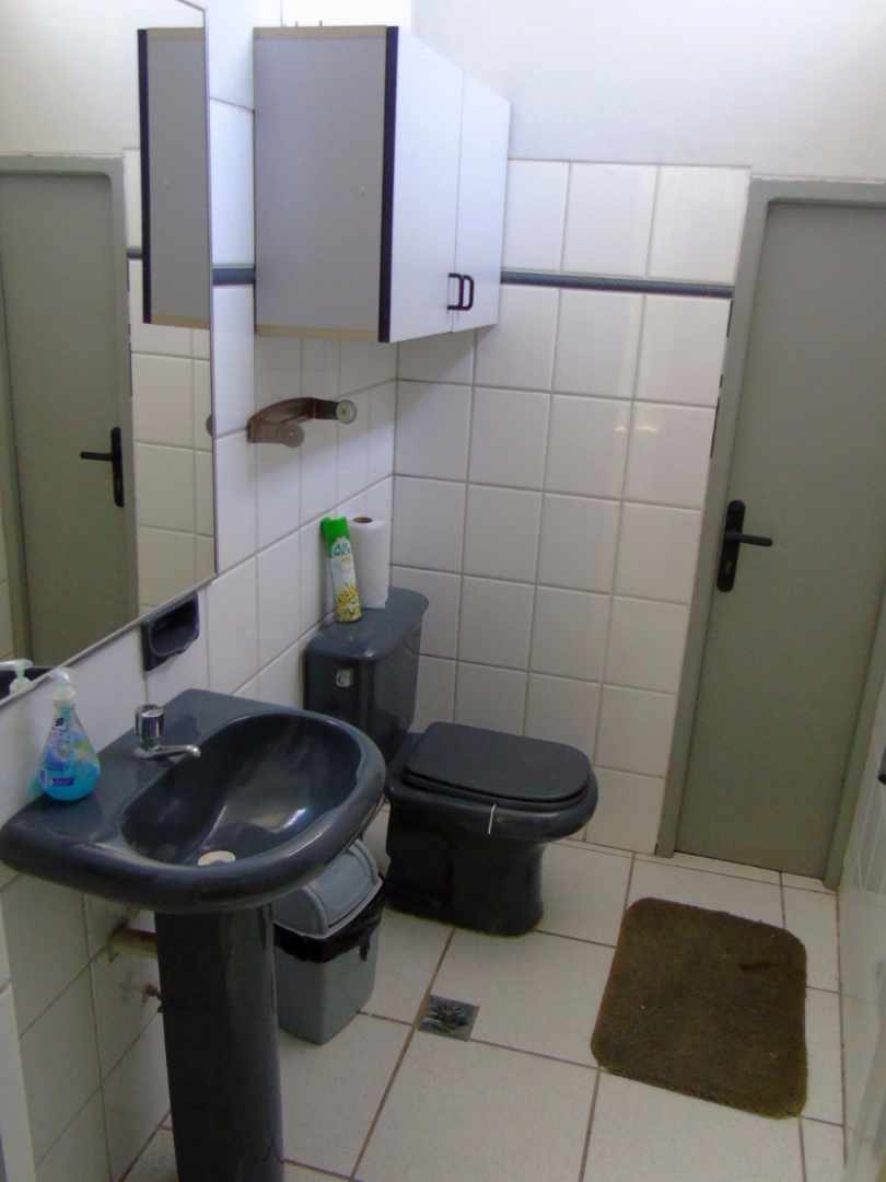 Oficina en VentaCalle Padre Joaquin de Velasco Nº 39 entre 1er. y 2do. Anillo 10 dormitorios 5 baños  Foto 7