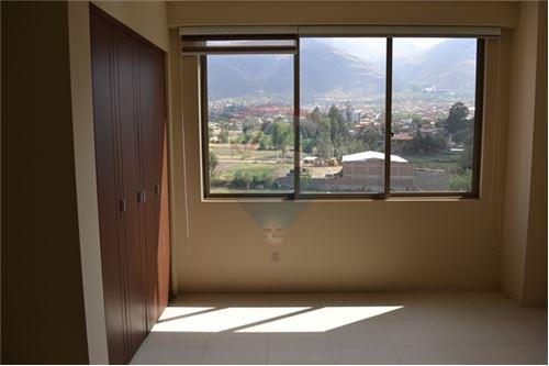 En Alquiler a $us 250 Foto 2