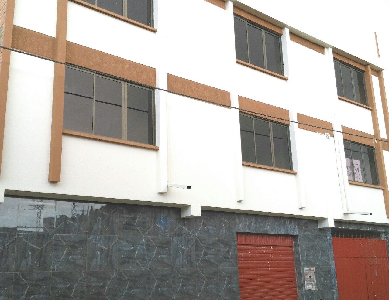 Casa en VentaCiudad de El Alto calle #24 Rosas Pampa,Número 3 Acceso desde La Ceja, por la avenida 6 de marzo, panorámica y avenida cívica Foto 1