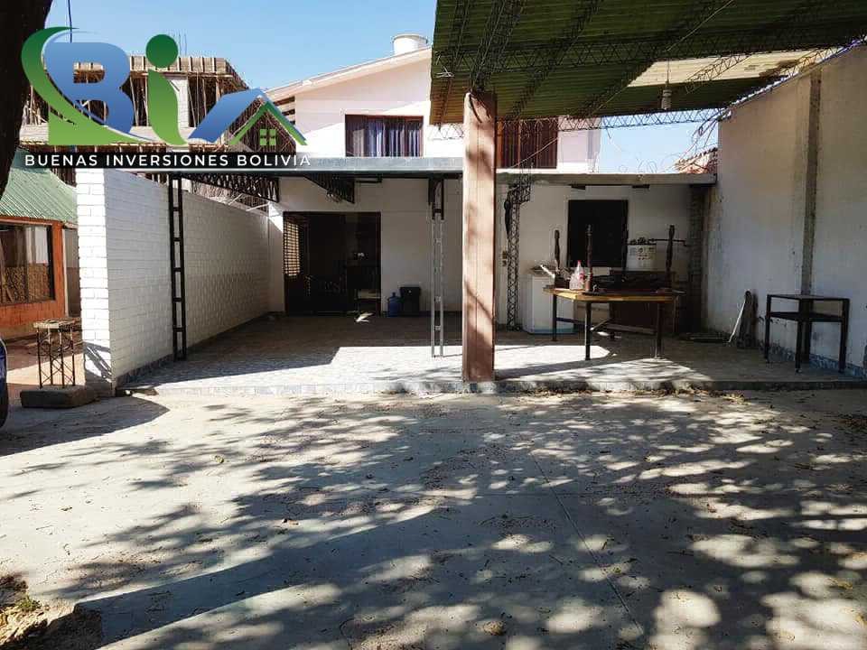 Casa en Queru Queru en Cochabamba 4 dormitorios 3 baños 2 parqueos Foto 6