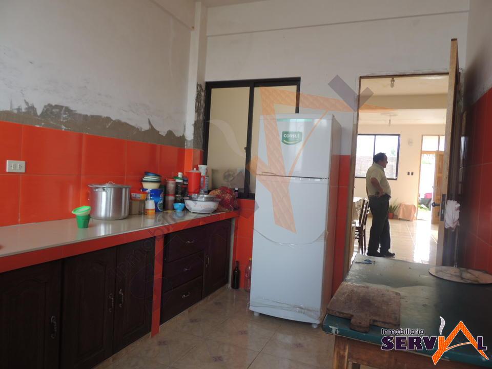 Casa en Sarco en Cochabamba 3 dormitorios 2 baños 2 parqueos Foto 7