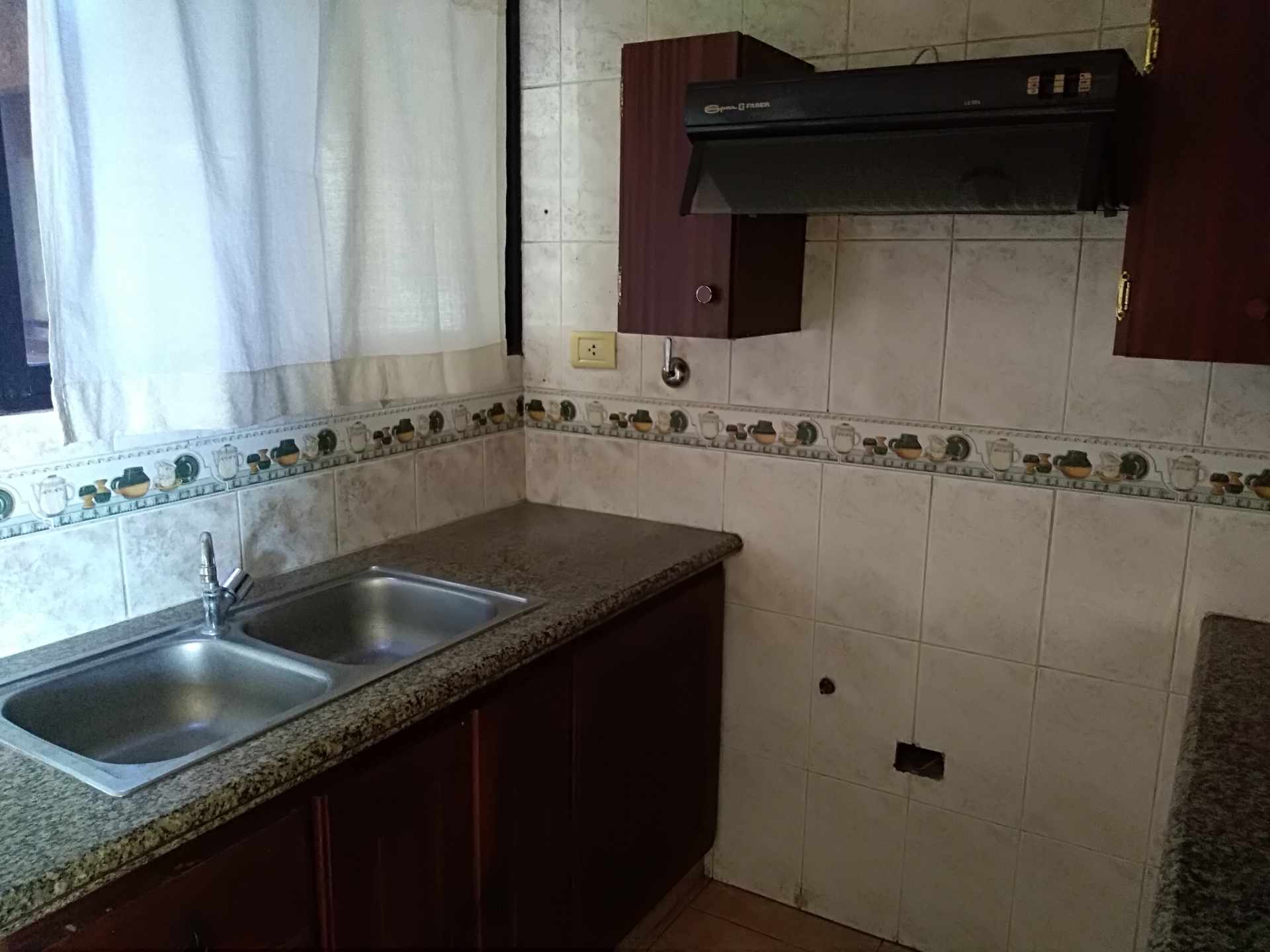 En Alquiler a $us 480 Foto 6