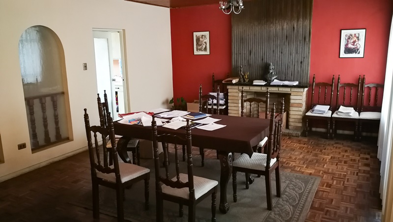 Oficina en AlquilerCalle Venezuela y Calle 16 de Julio 8 dormitorios 3 baños  Foto 3