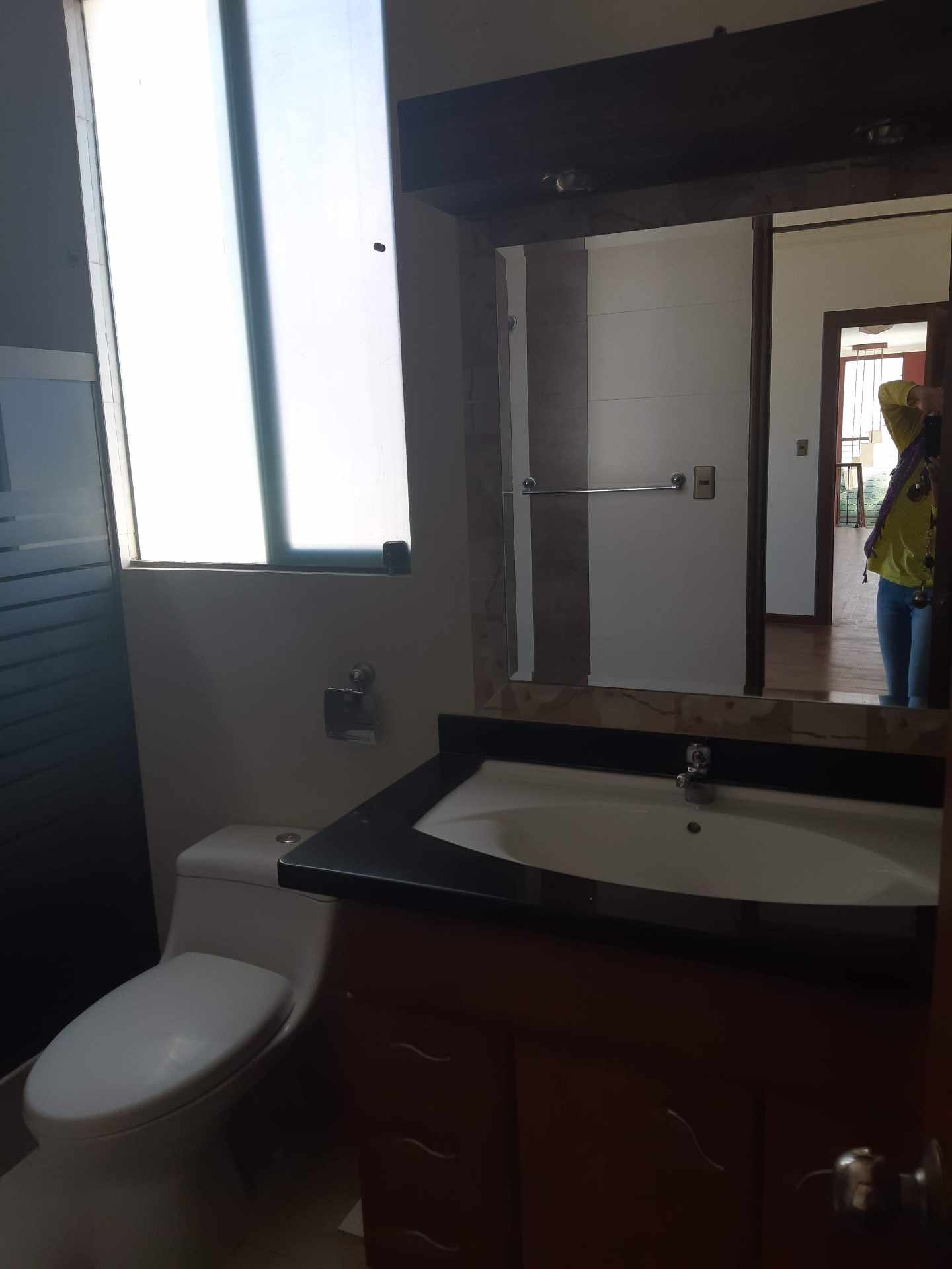 Casa en Villa Taquiña en Cochabamba 5 dormitorios 5 baños 3 parqueos Foto 44