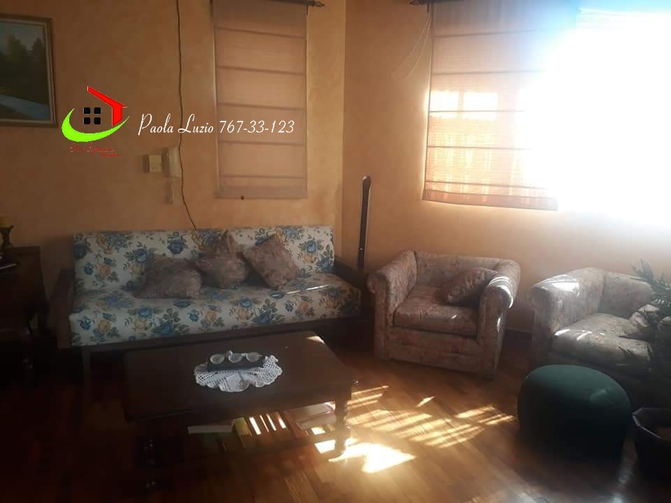 Casa en Auquisamaña en La Paz 4 dormitorios 6 baños 2 parqueos Foto 3