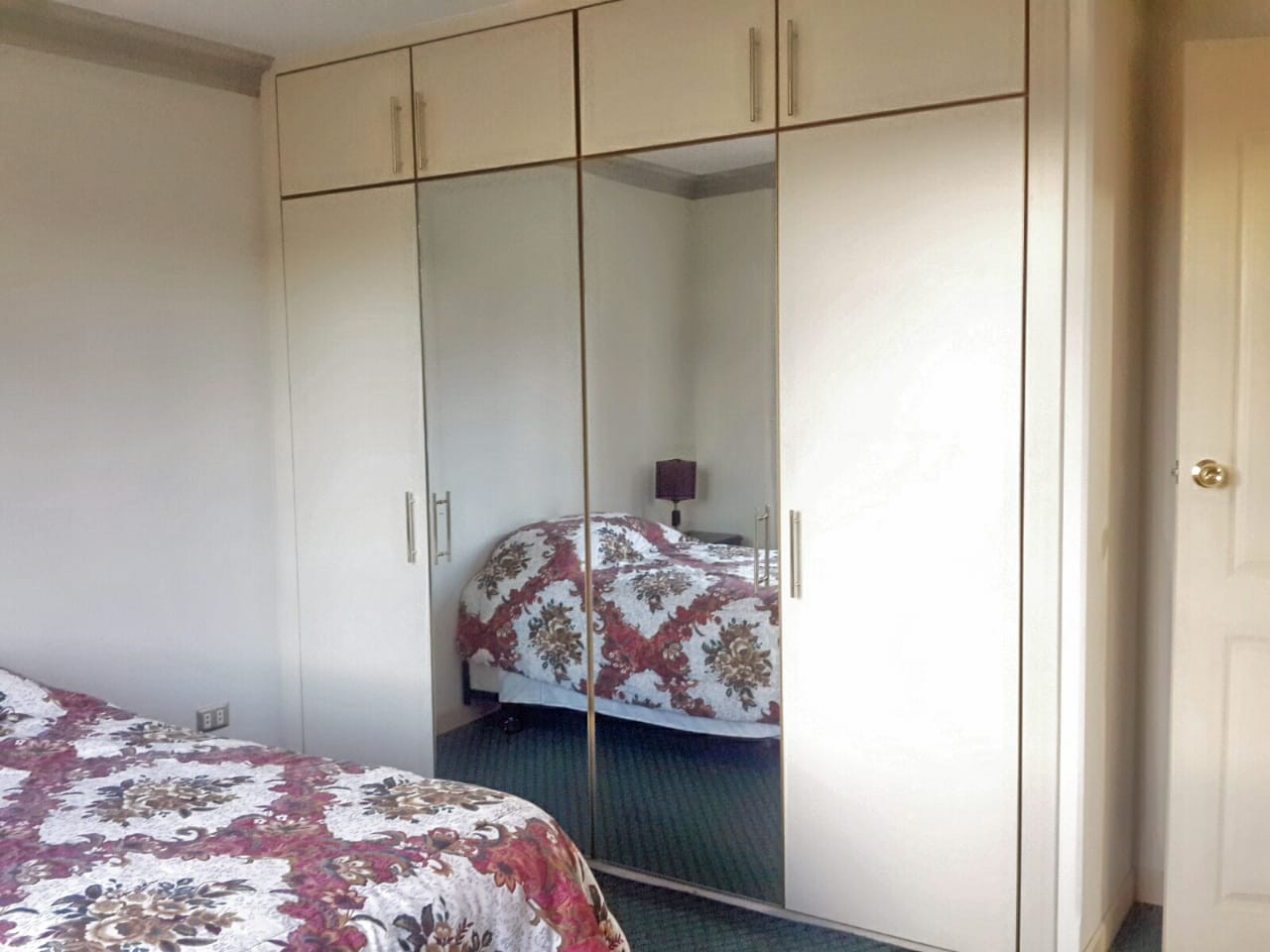 Departamento en Obrajes en La Paz 3 dormitorios 4 baños 1 parqueos Foto 7