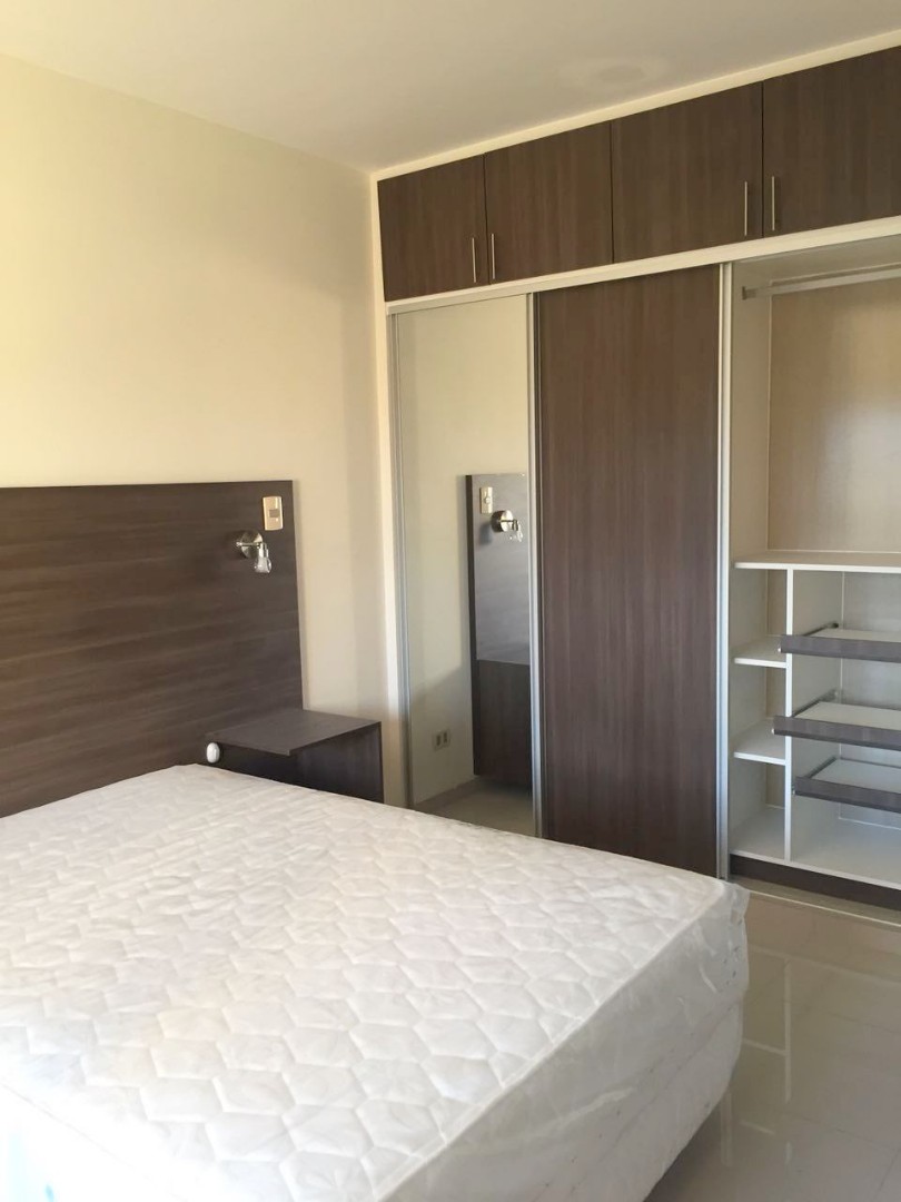 Departamento Av. Busch Casi 2do Anillo. Condominio Águilas Foto 2