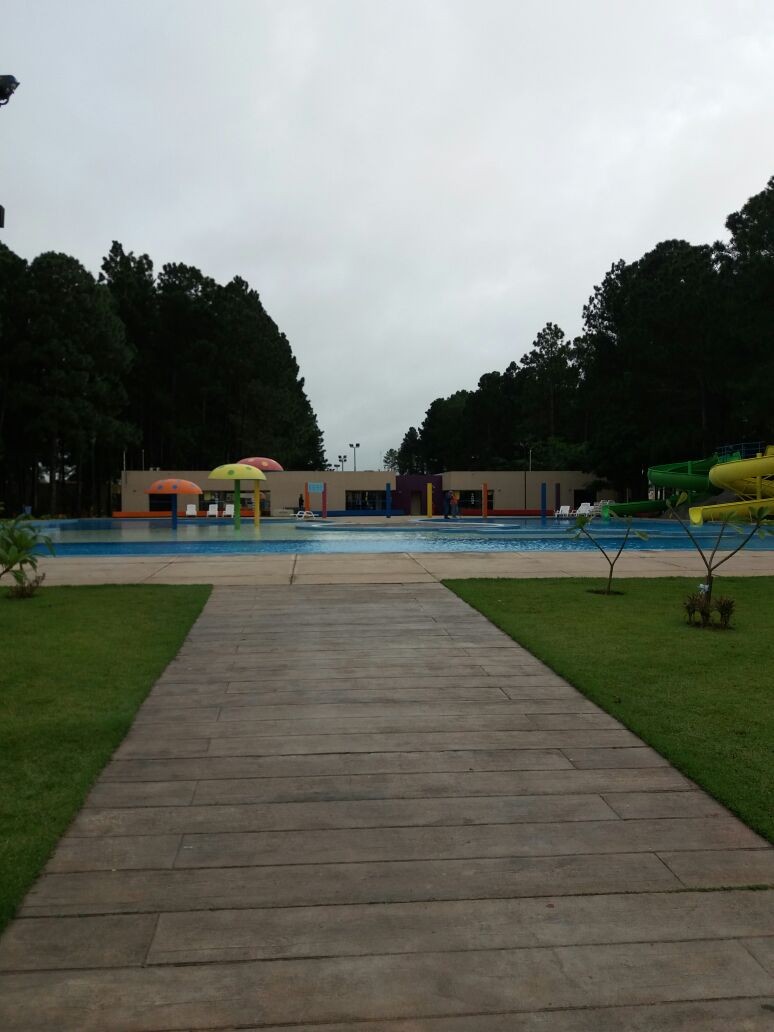 Casa en AlquilerINMOBILIARIA ofrece; En alquiler casa en condominio, zona norte av. Banzer  km 10  Foto 14