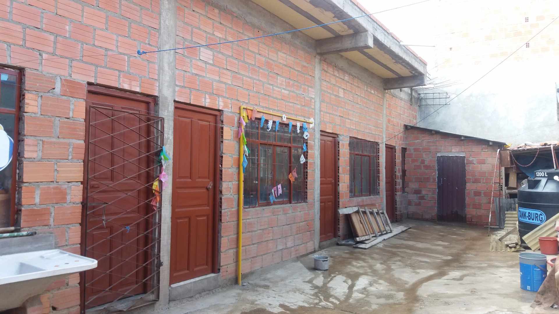 Casa en La Ceja en El Alto 4 dormitorios 3 baños 2 parqueos Foto 10