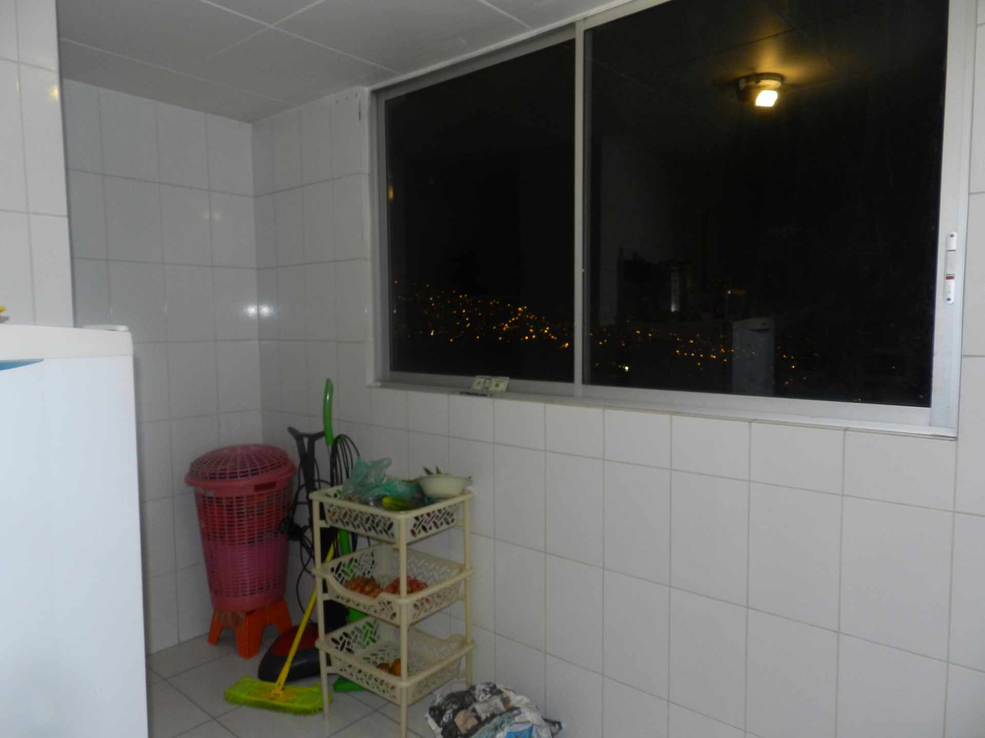 Departamento en San Pedro en La Paz 4 dormitorios 4 baños  Foto 4