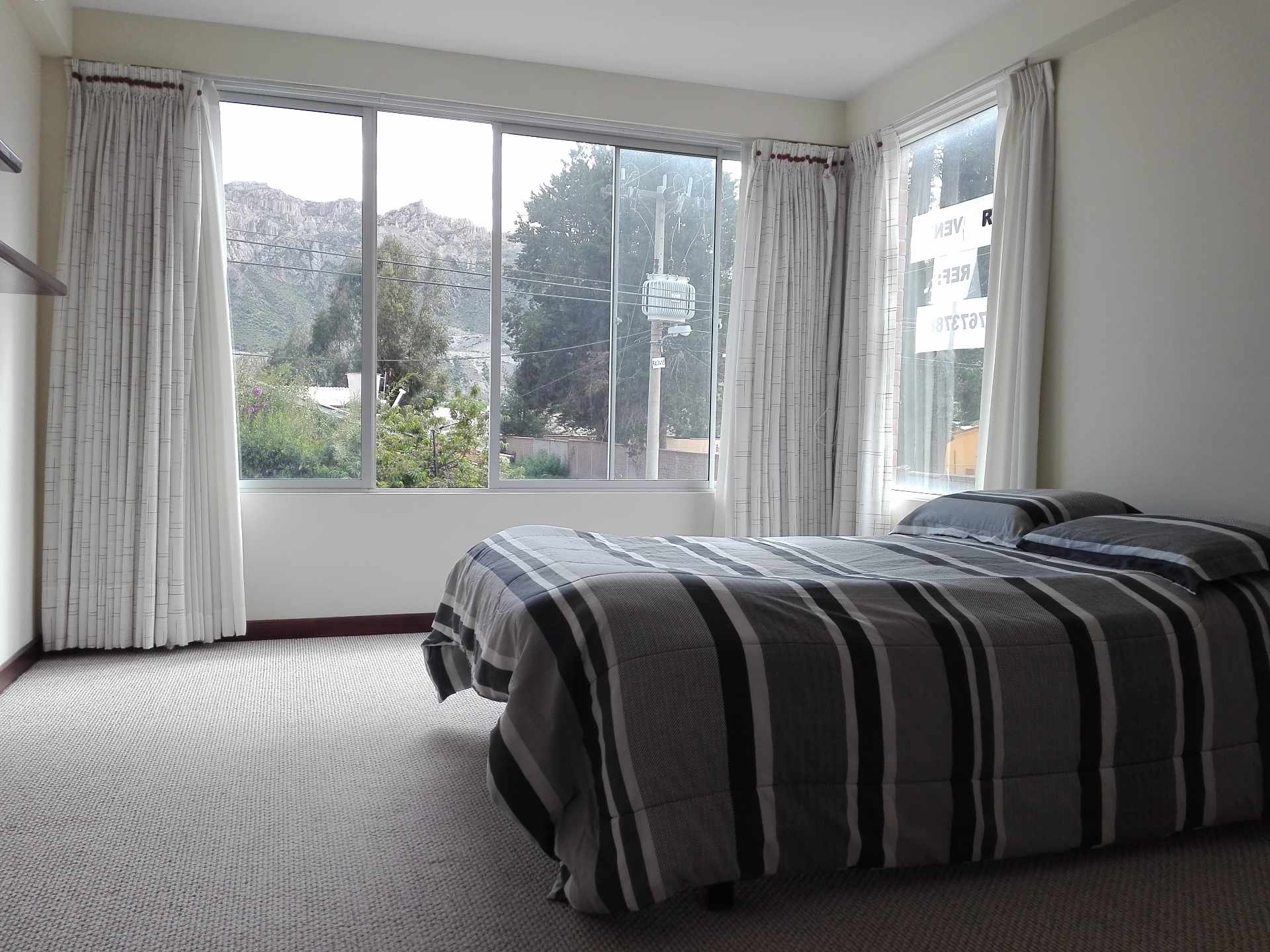 Casa en VentaCalle 2 de Febrero, entre calles 6 y 7 de Mallasa, Nro 200 3 dormitorios 4 baños 2 parqueos Foto 13