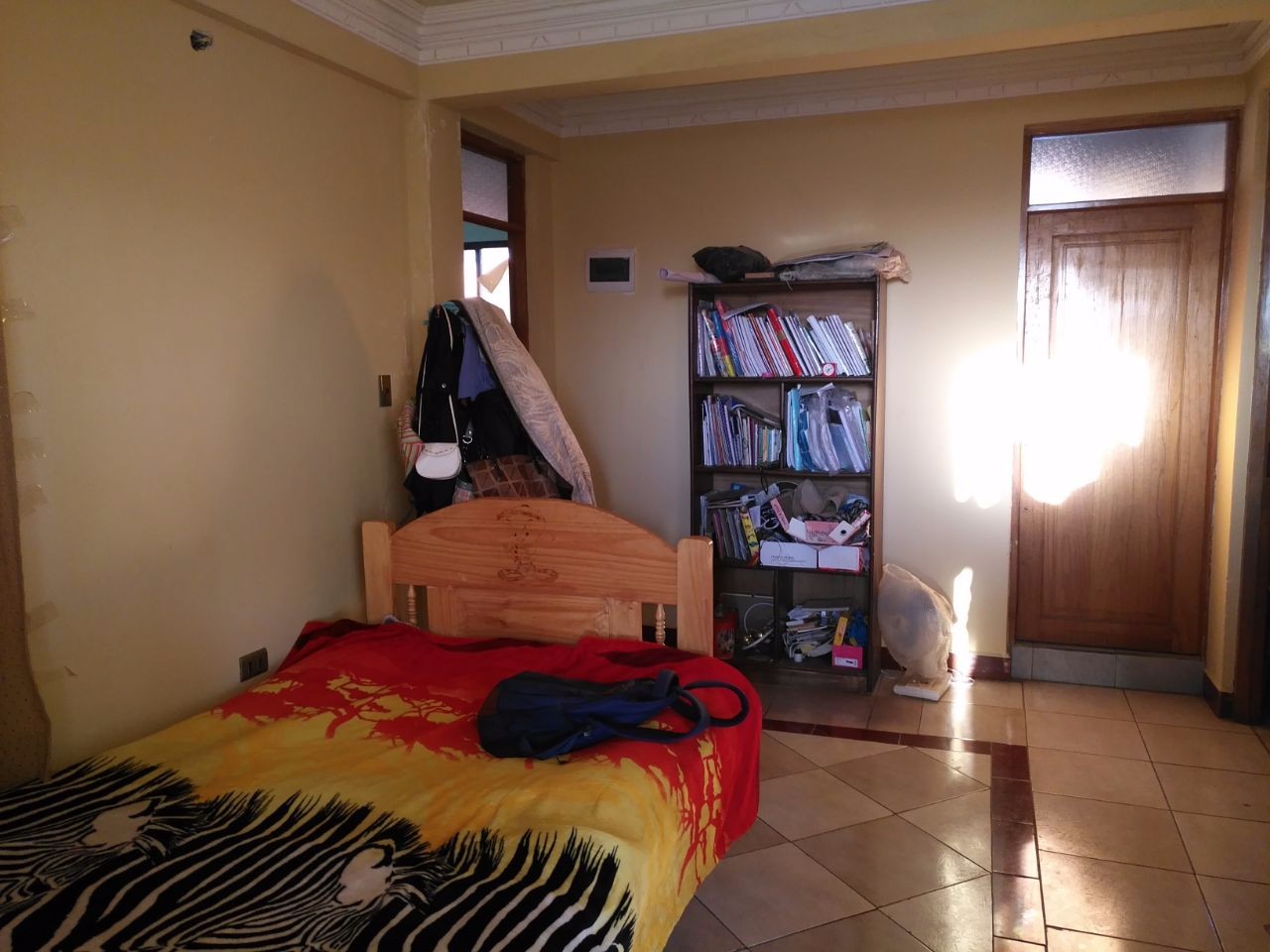 Casa en VentaZona Villa Pagador, Avenida Petrolera y Avenida Humberto Asin Rivero, Calle La Joya esquina Calle Paria 12 dormitorios 6 baños 2 parqueos Foto 5