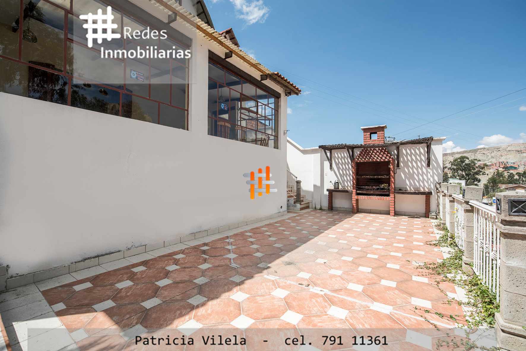 Casa en Obrajes en La Paz 5 dormitorios 3 baños 2 parqueos Foto 12