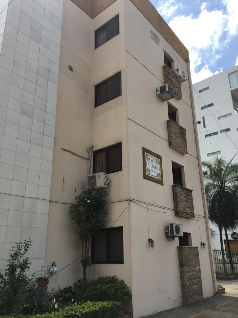 Departamento en VentaAMPLIO DEPARTAMENTO EN VENTA EN CONDOMINIO LOS CUSIS Foto 1