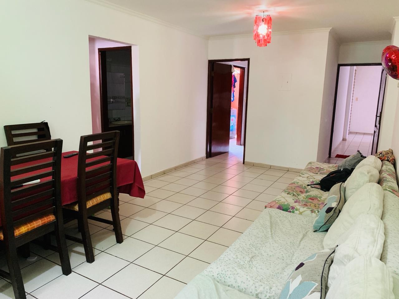 Departamento en Entre 1er y 2do anillo Norte en Santa Cruz de la Sierra 2 dormitorios 2 baños 1 parqueos Foto 3