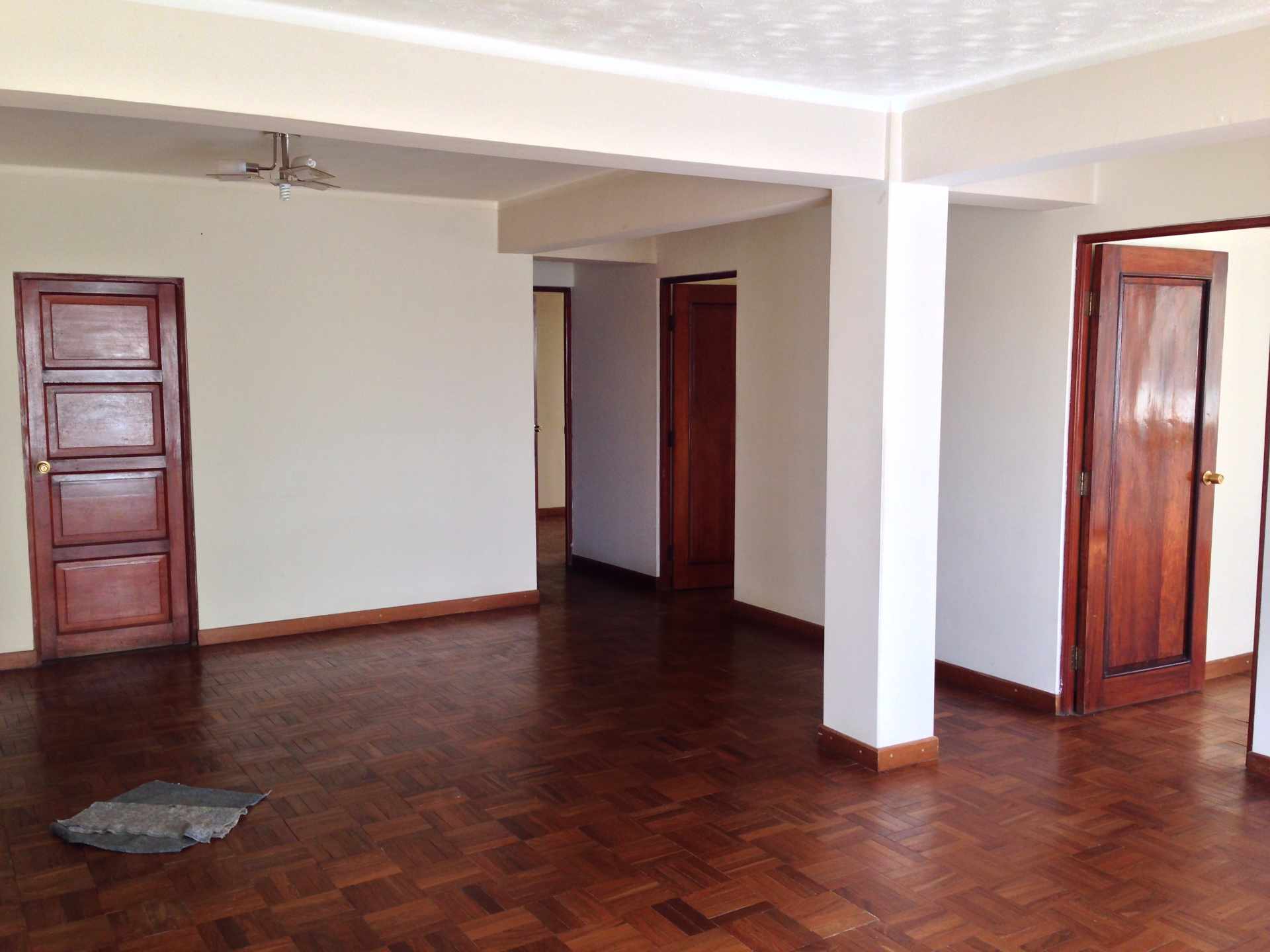 En Alquiler a $us 530 Foto 3