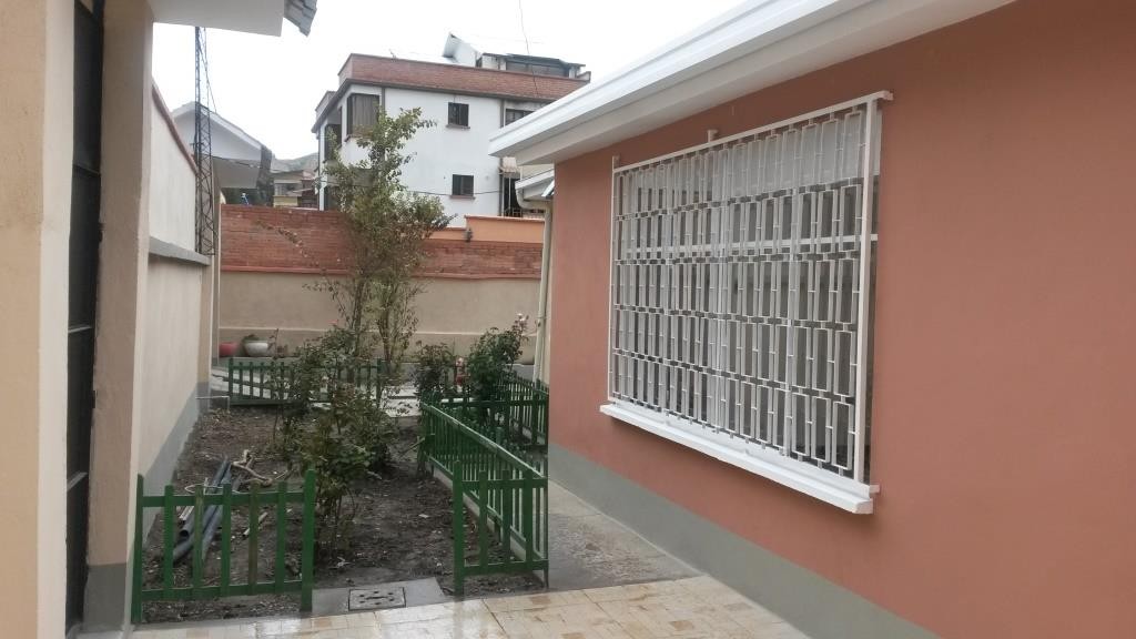 Casa en Cota Cota en La Paz 2 dormitorios 2 baños 1 parqueos Foto 15