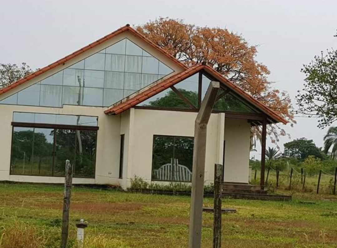 Terreno Km. 11 Doble Vía a Cotoca URB. SAINT GEORGE  Foto 3