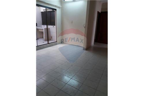 Casa Av. Japon Foto 8