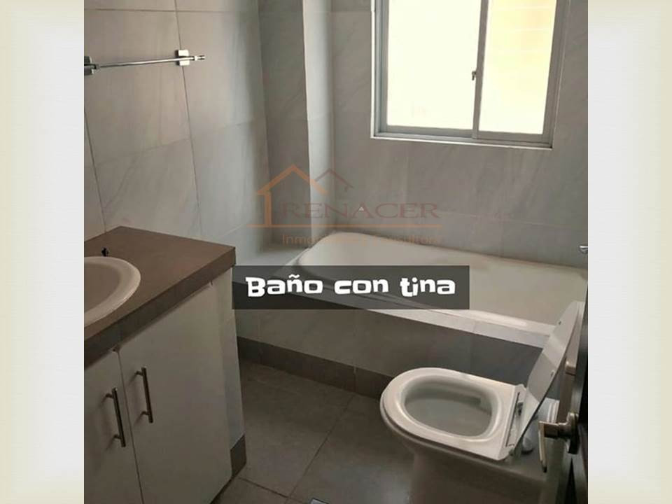 Departamento en VentaBajo Irpavi 3 dormitorios 4 baños 1 parqueos Foto 2