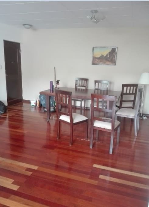 Departamento Calle 16 de Obrajes, Edif. Centro de Negocios Obrajes #220 (Frente al mercado 16 de Obrajes. Foto 2