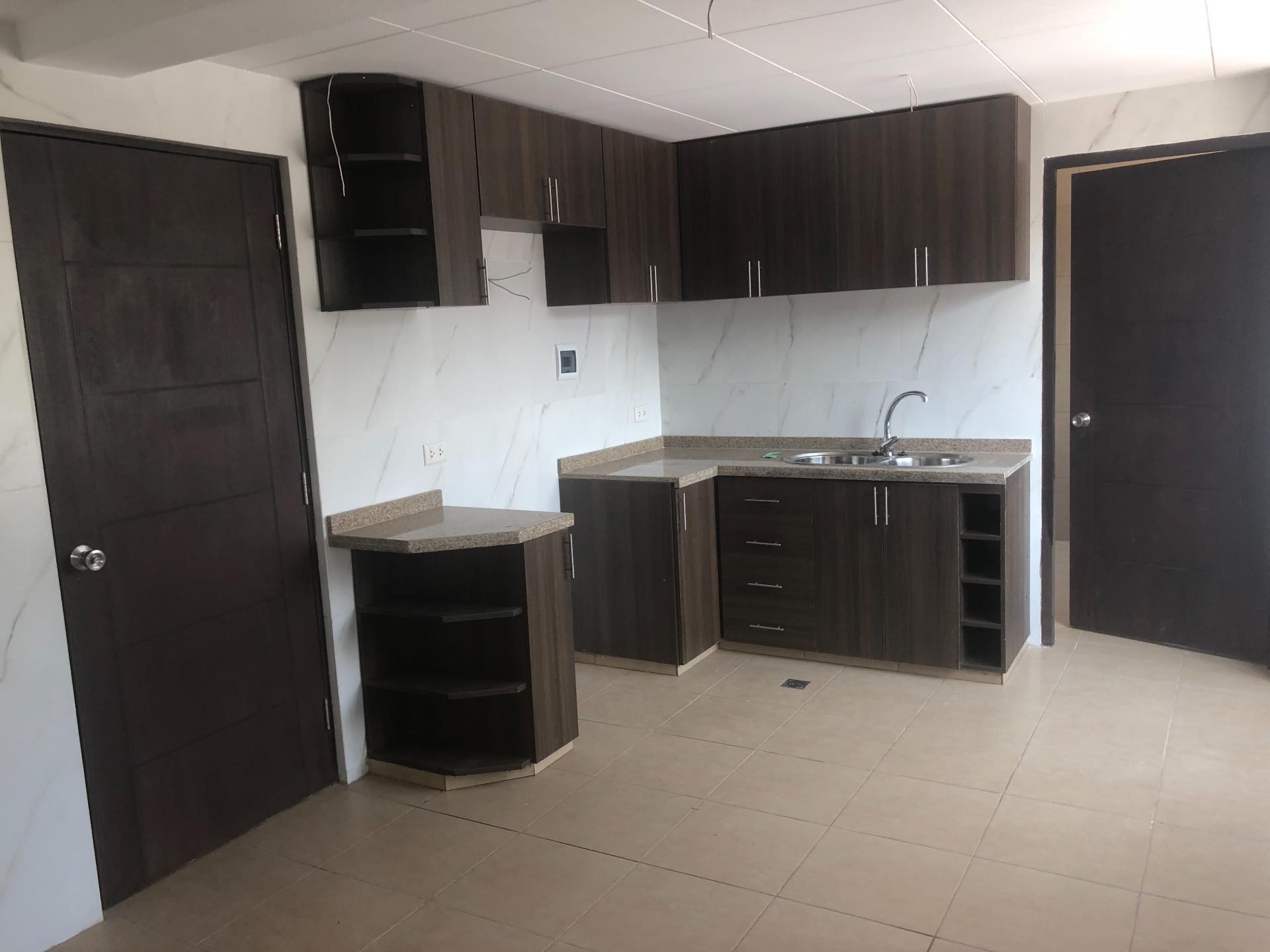 Departamento en Obrajes en La Paz 3 dormitorios 4 baños  Foto 18