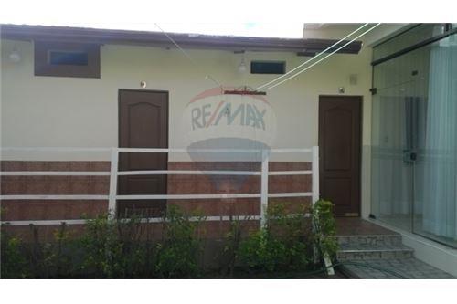 Local comercial en AlquilerAv. Circunvalación casi Av. Melchor Urquidi Foto 6