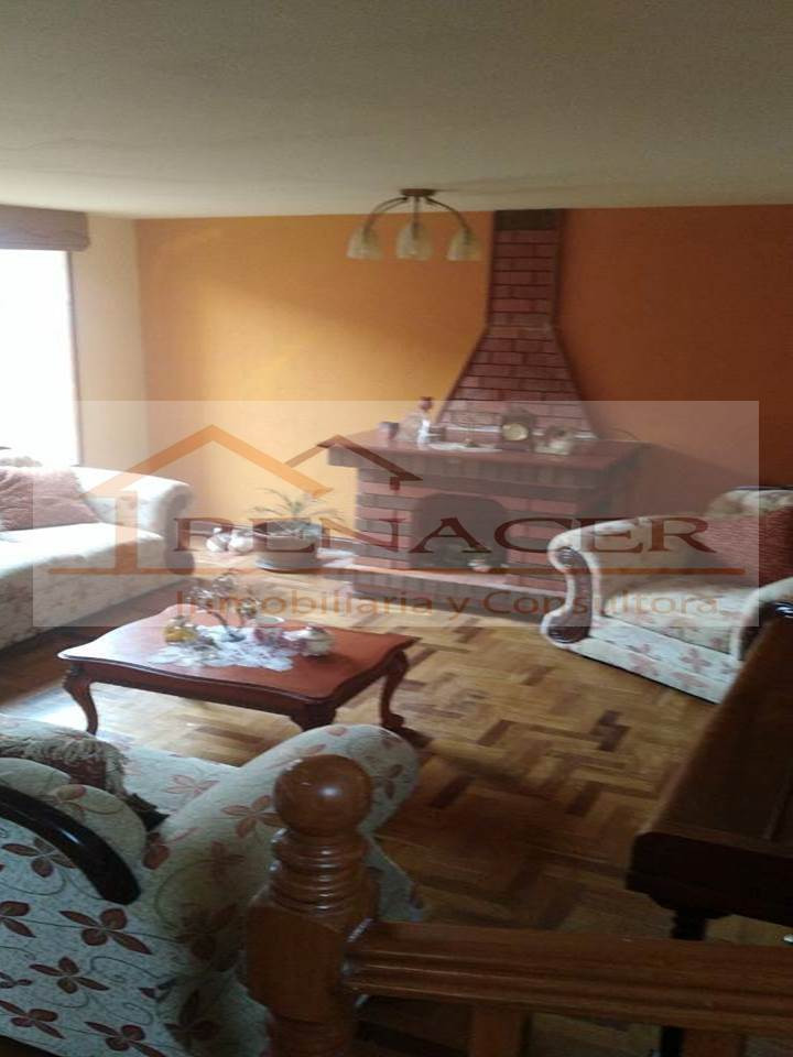 Casa en Achumani en La Paz 6 dormitorios 4 baños 3 parqueos Foto 2
