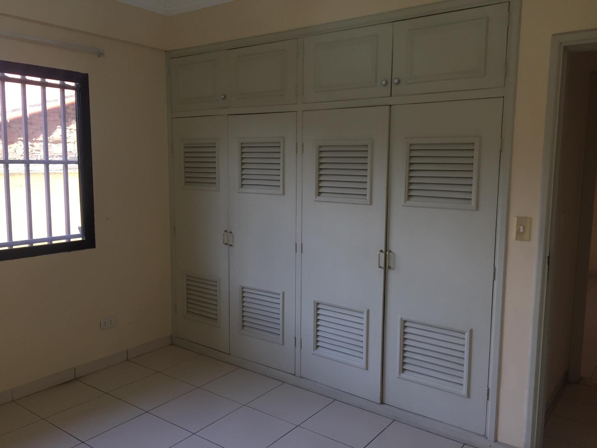 Departamento en VentaCondominio El Paraiso ,c/ Santiago Ortiz # 80 , entre 1 y 2 anillo  2 dormitorios 1 baños  Foto 11