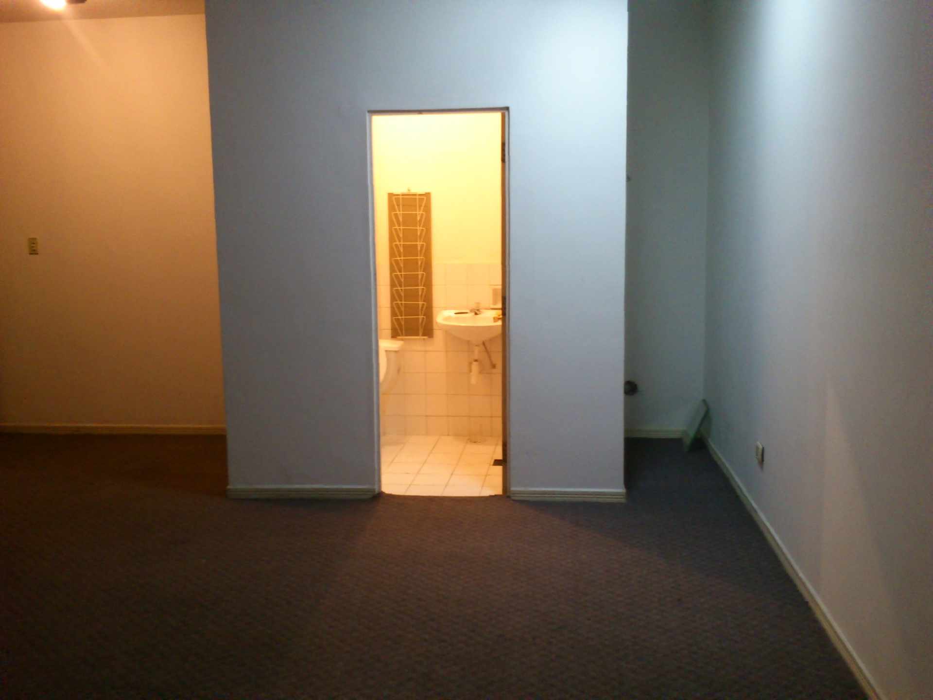 Oficina en San Jorge en La Paz 1 dormitorios 1 baños  Foto 2