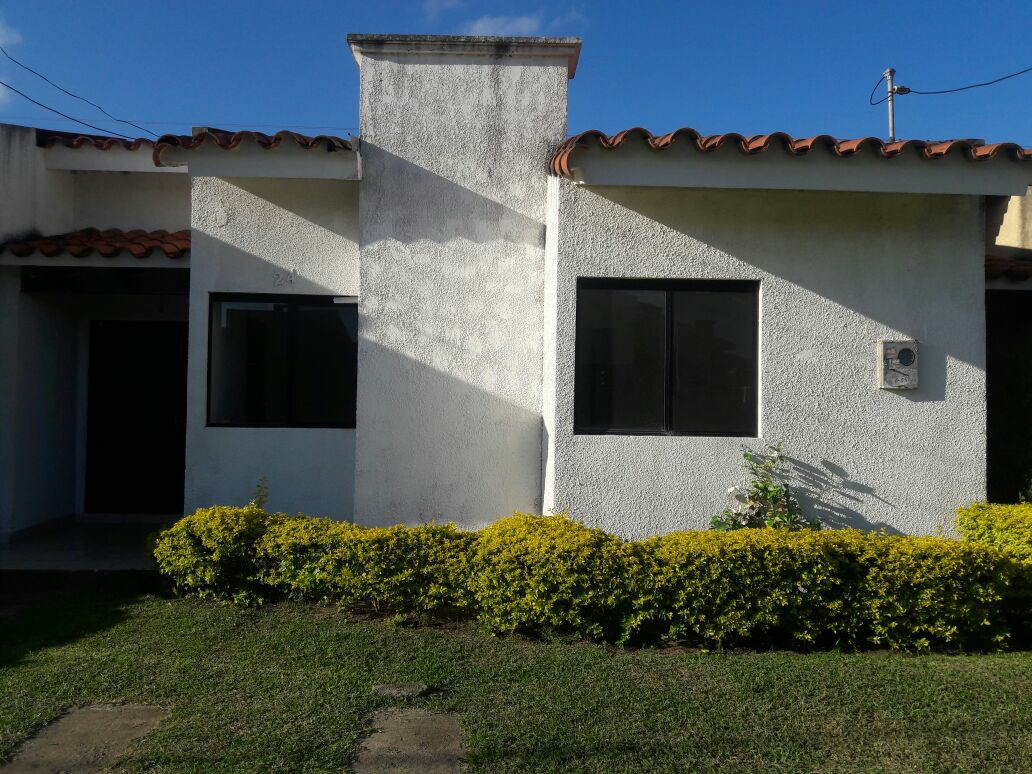 Casa en Carretera Norte en Santa Cruz de la Sierra  2 baños 1 parqueos Foto 5