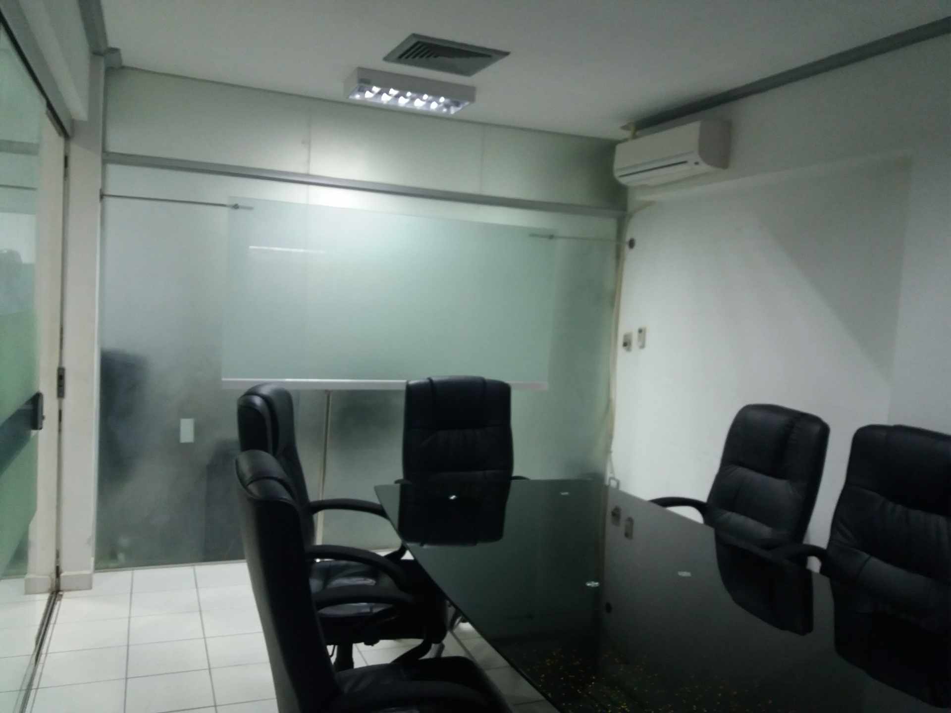 Oficina Ave. Monseñor Rivero #359 Edif. Milenio Foto 23