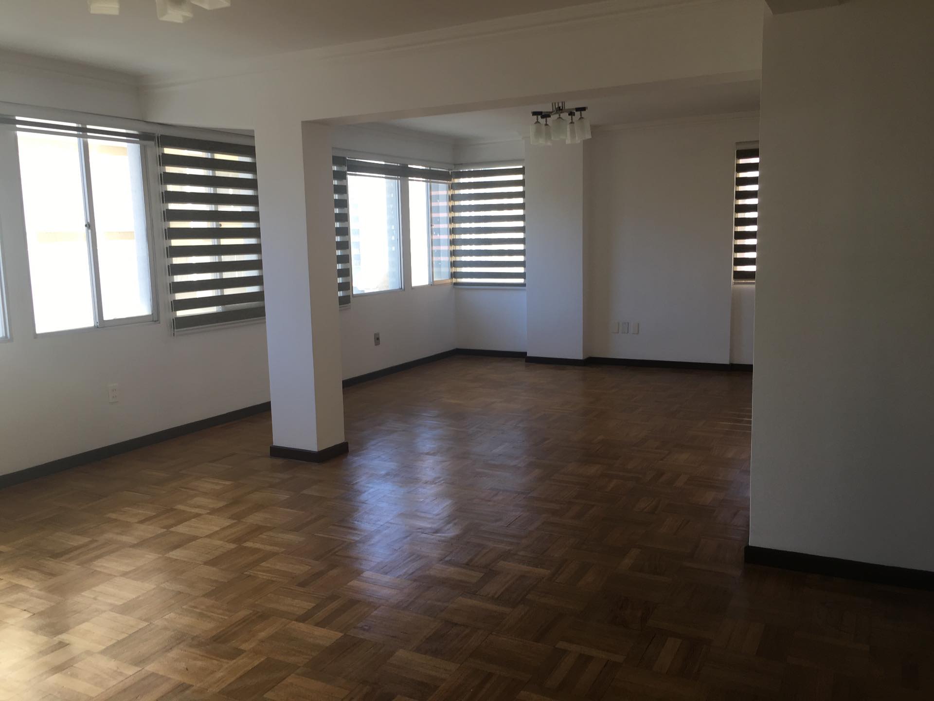 Departamento en Sopocachi en La Paz 4 dormitorios 4 baños  Foto 26