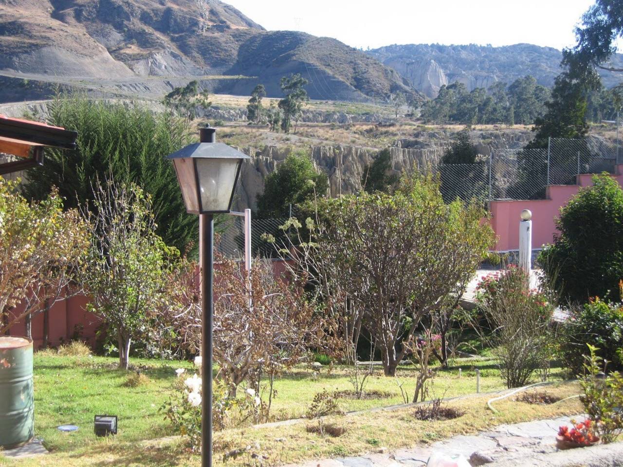 Casa en Mallasa en La Paz 4 dormitorios 5 baños 6 parqueos Foto 4